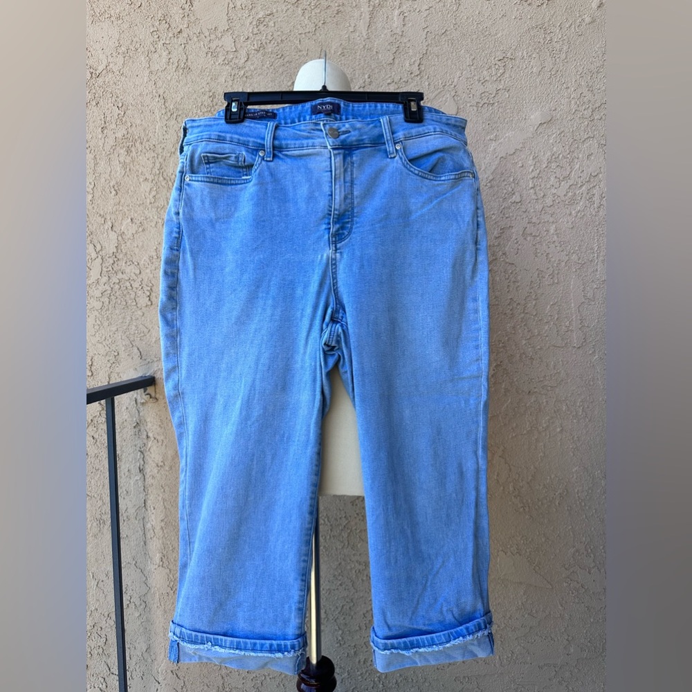 NYDJ Jeans Women’s Size 14 Marilyn Straight LiftXTuck
